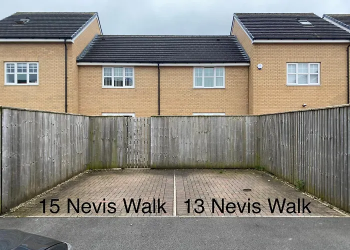 New! Charming 2-Bed Home In Nevis Walk, Sleeps 4!