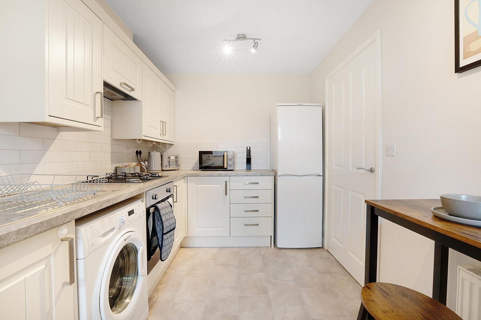 New! Charming 2-bed In Nevis Walk, Sleeps 4!