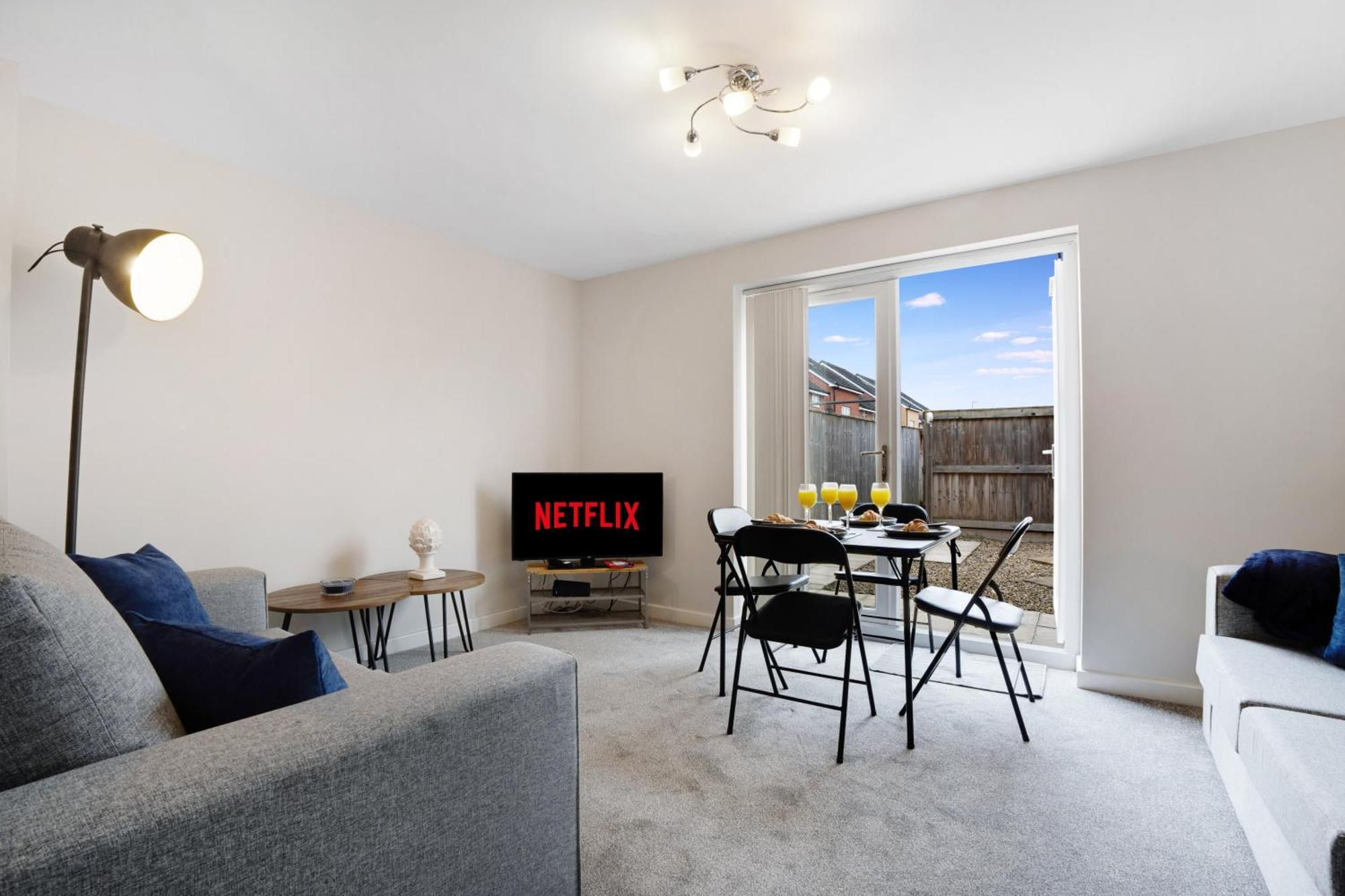 New! Charming 2-bed In Nevis Walk, Sleeps 4! Holiday home Stockton-on-Tees