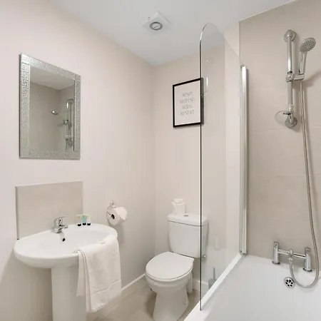New! Charming 2-Bed Home In Nevis Walk, Sleeps 4! Stockton-on-Tees Exterior photo