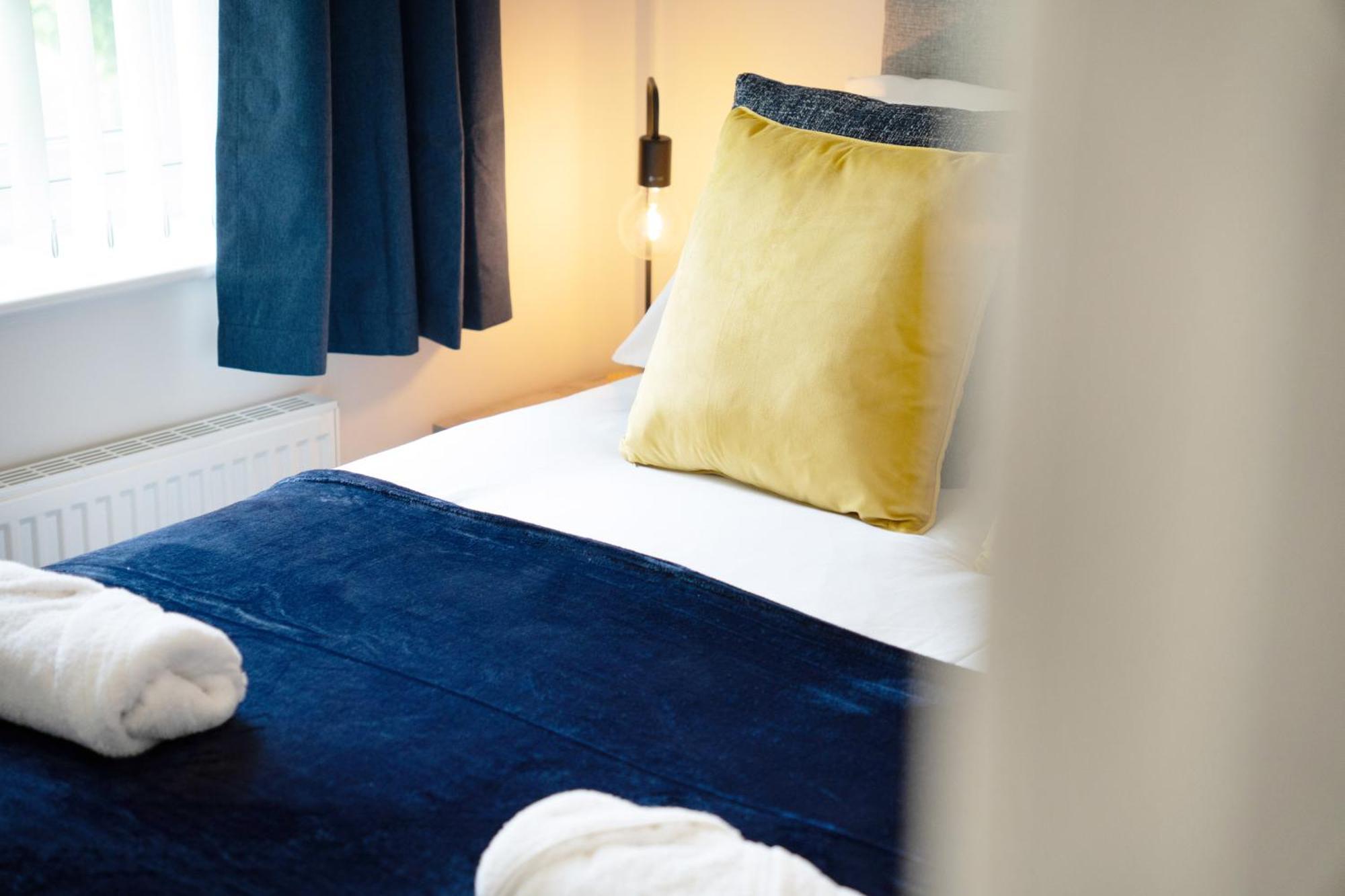 Vakantiehuis New! Charming 2-bed In Nevis Walk, Sleeps 4! *